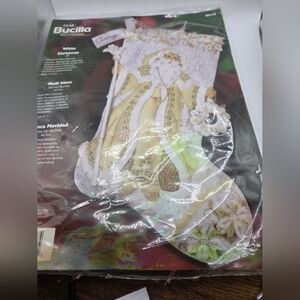 New Plaid Bucilla Felt Christmas 18" Stocking Kit White Christmas #85318